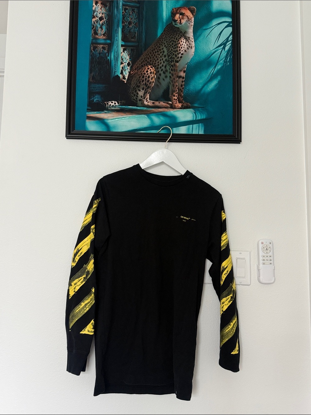 Off-White Black Long-Sleeve Graphic Shirt with Yellow Sleeve Accents